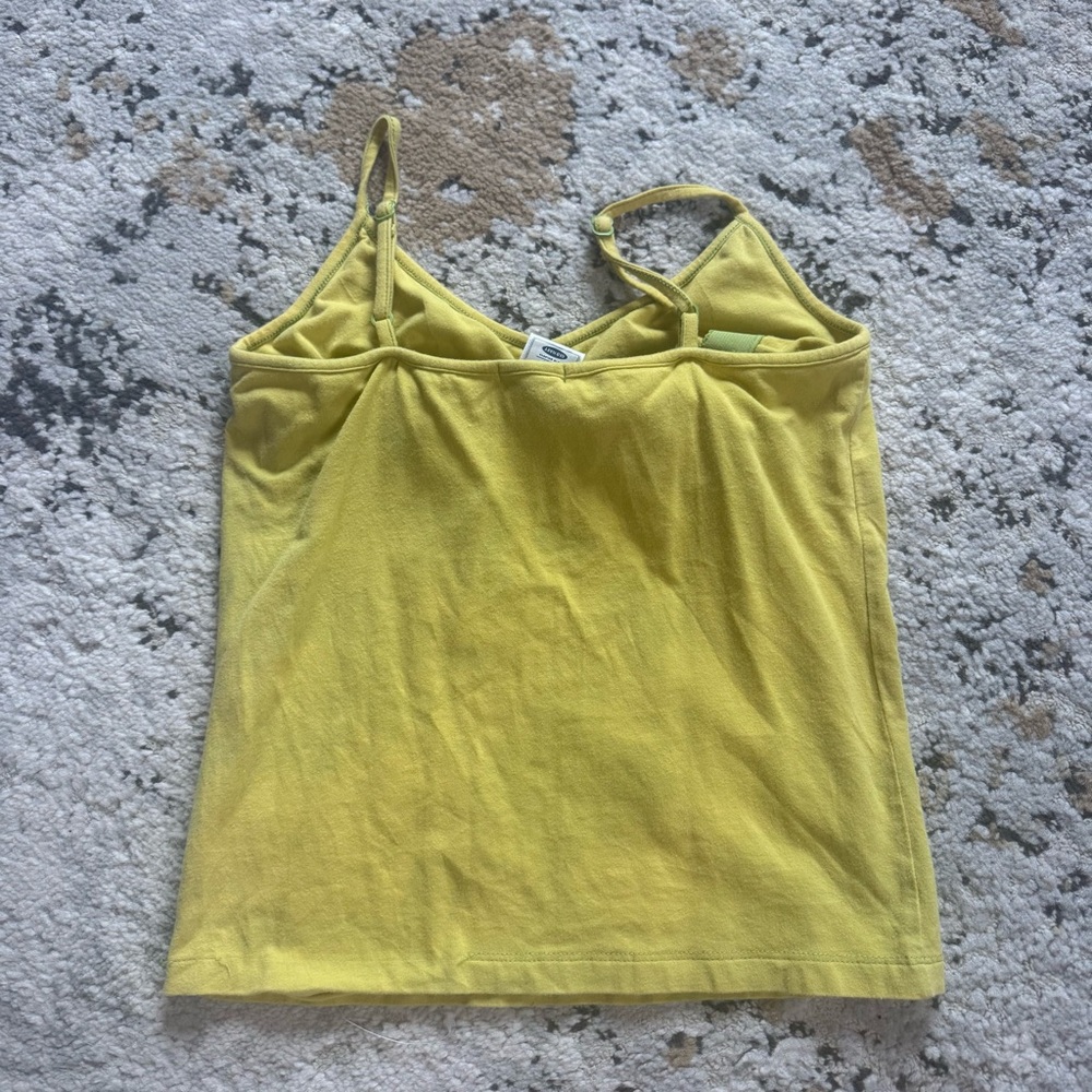 Women's Assorted Tank Tops With Built In Bra - Picture 13 of 16
